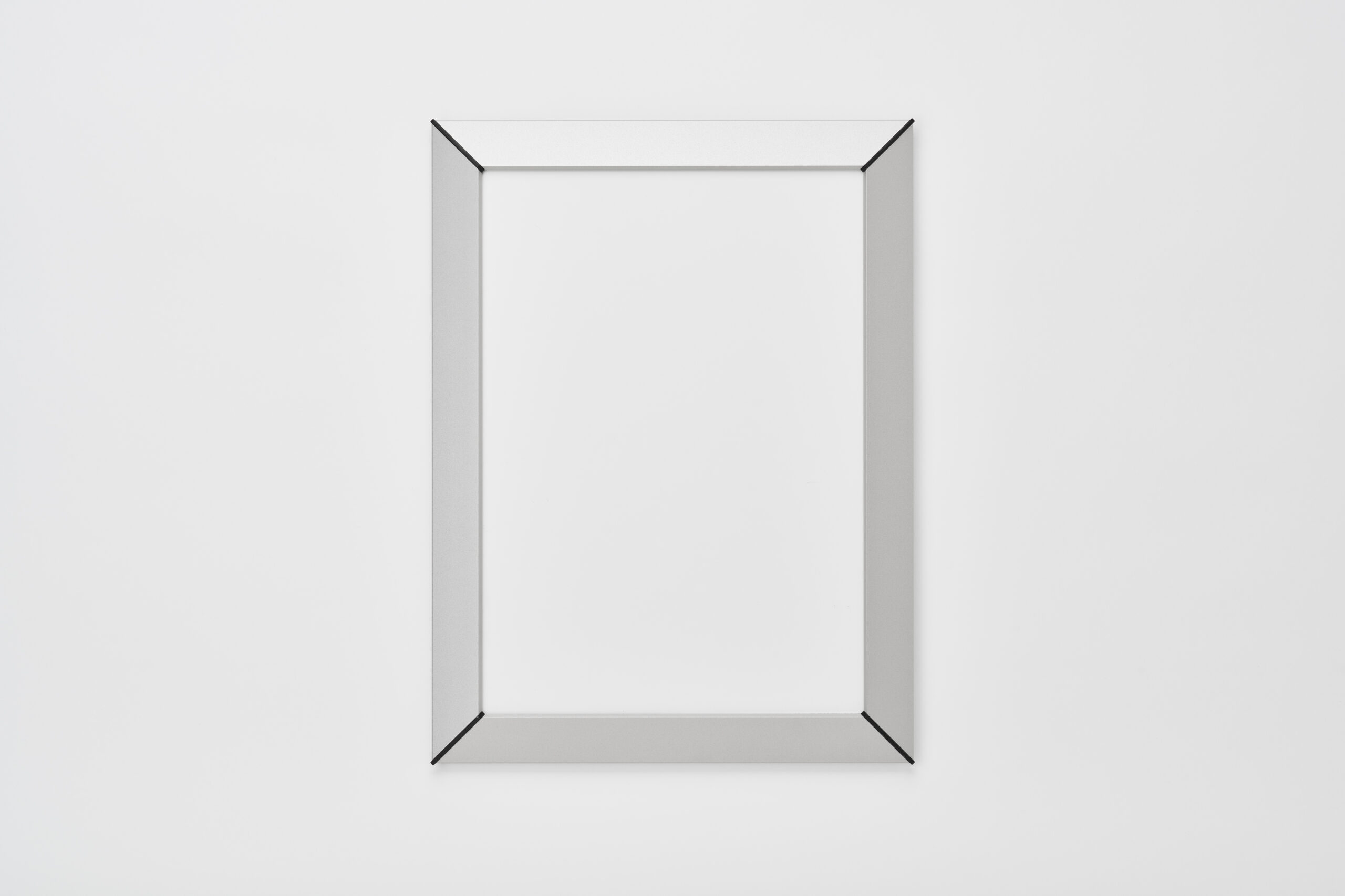 FLAP　マットシルバー　A4　正面