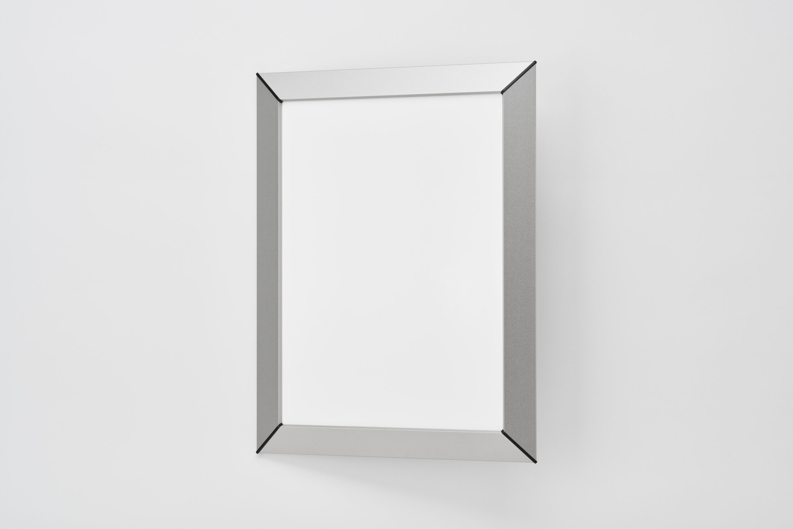 FLAP　マットシルバー　A4　斜め